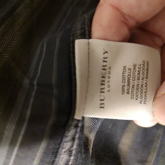 Burberry Large Shirt - Picture 4 of 10